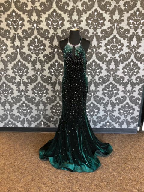 Jovani Prom Dress Velvet Emerald Size 4 ...